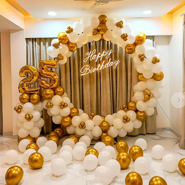 Gold & White 25th Birthday Balloon Decoration